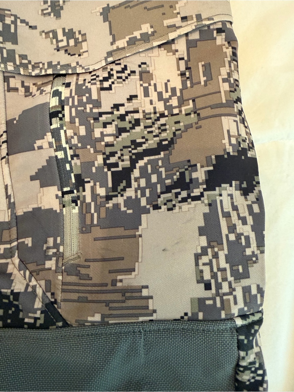 Timberline Men's Camo Cargo Pants with Removable Suspenders - Gray/Camo - Picture 8 of 13